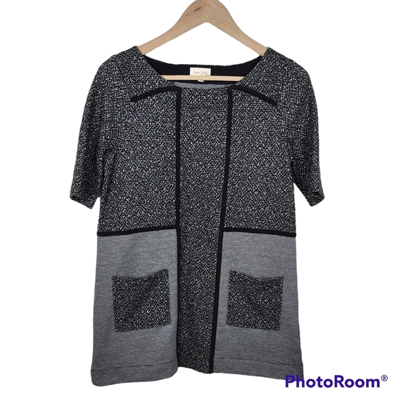 Meadow Rue Tops - Meadow Rue Anthropologie Black Gray Mitzie Tunic Top Sz S